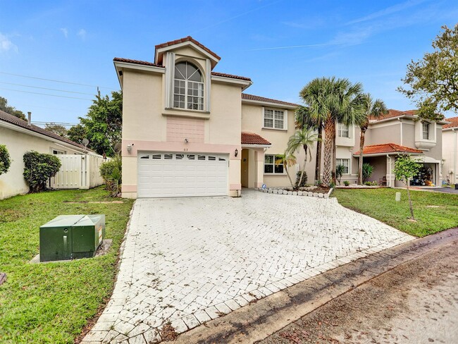 Photo - 613 NW 135th Ter