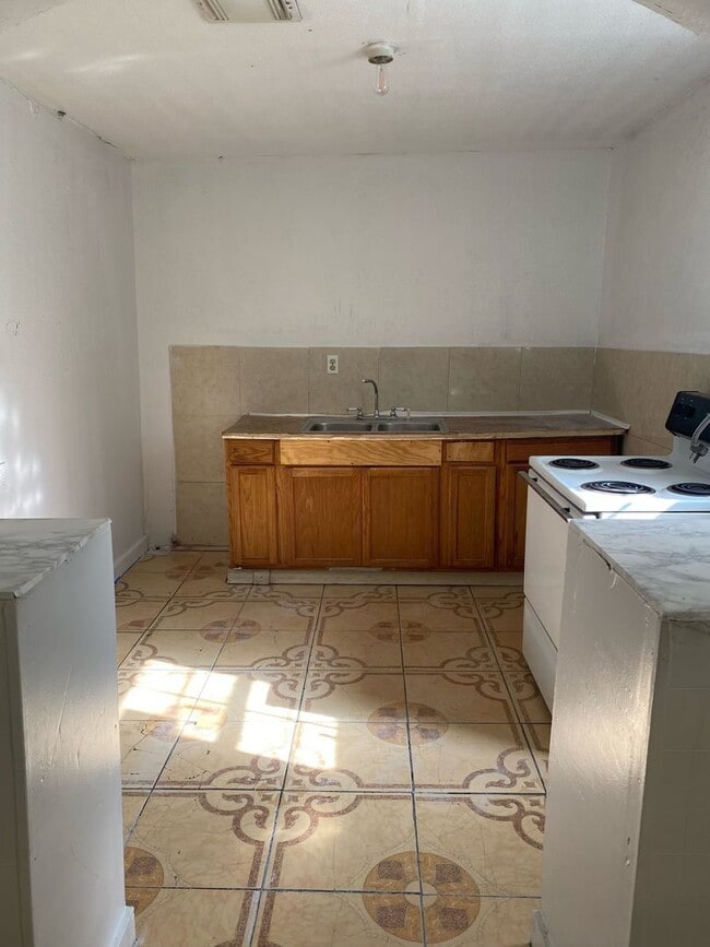 Photo - House For Rent.... ALL BILLS PAID