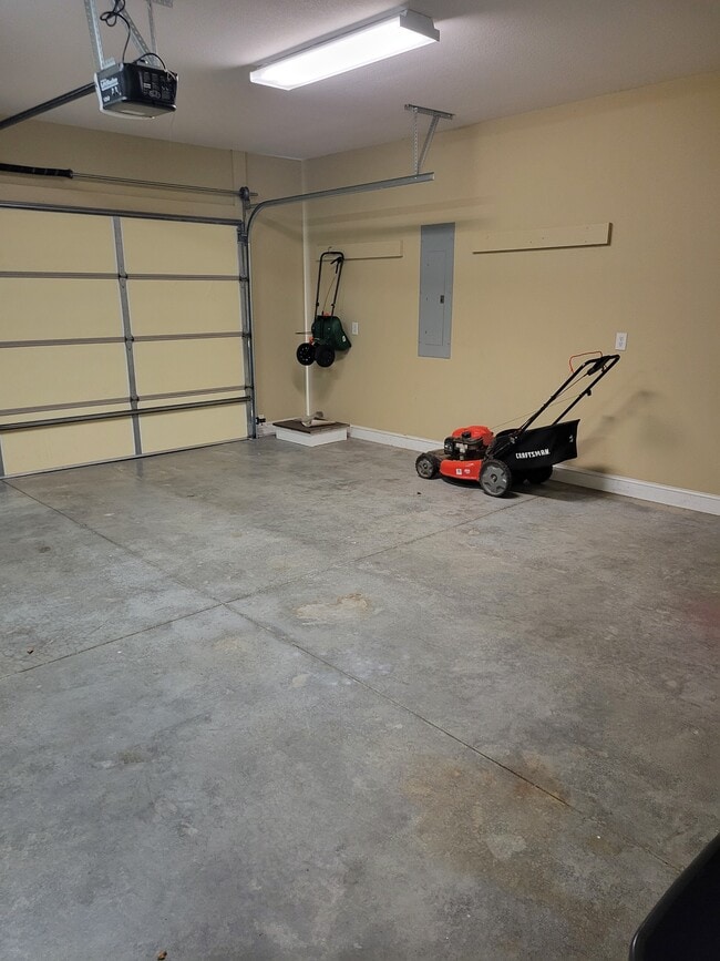 Photo - 544 Snead Dr