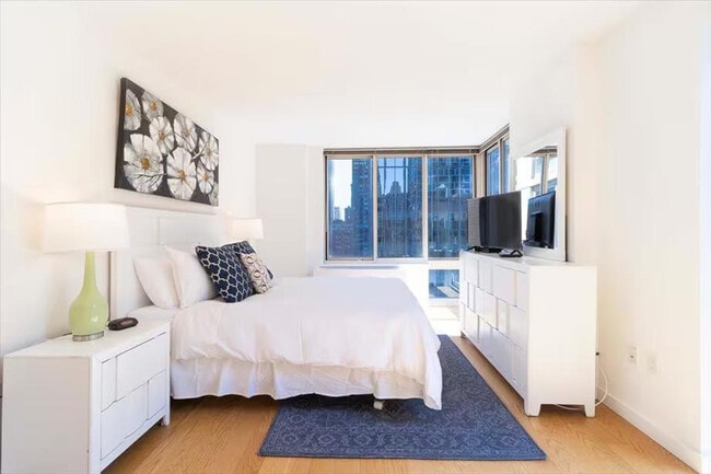 254 W 54th St Unit SI ID1025365P