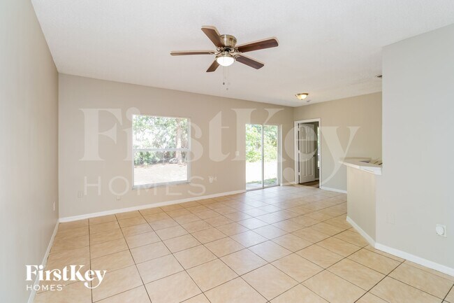 Photo - 1163 Schumann Dr