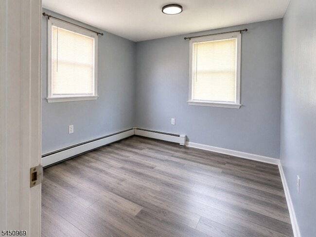 42 Lake St Unit 1
