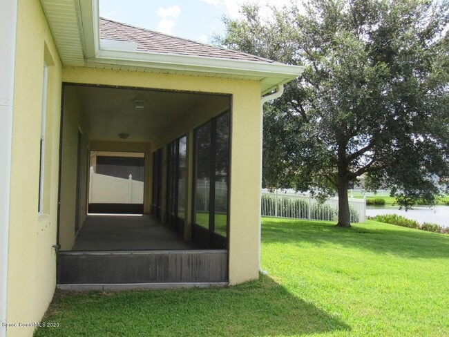 Photo - 1741 Bridgeport Cir