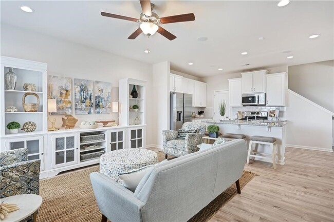 Photo - 217 Scenic Rd