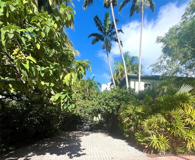 Photo - 814 Michigan Ave Unit 814