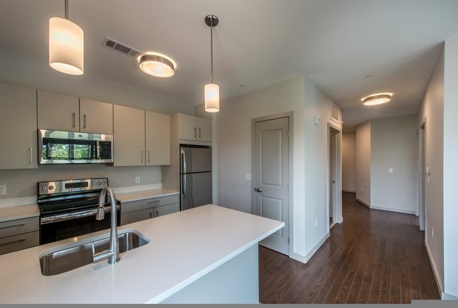 Photo - 45 Marion St Unit 404