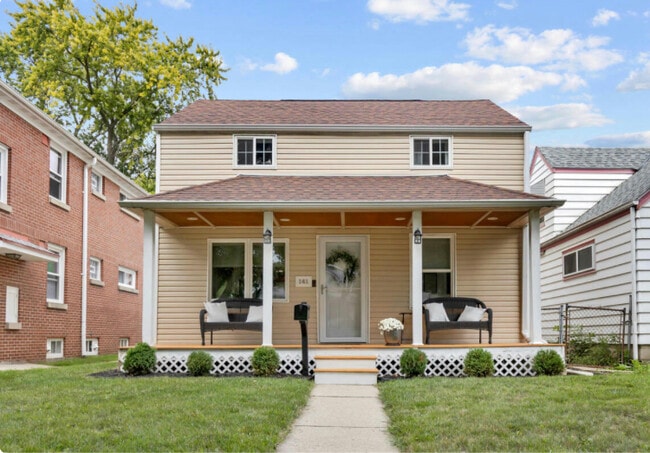 Photo - 141 S 75th St