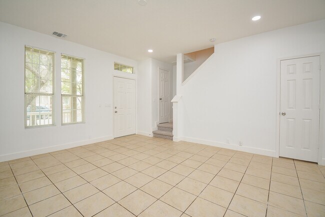 Photo - 29725 Sullivan Oaks Dr