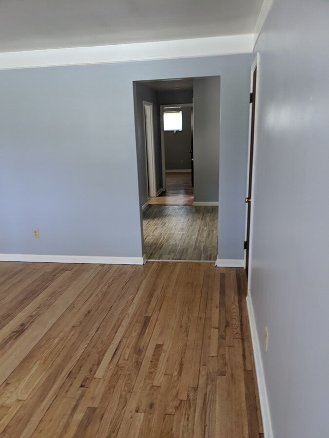 Photo - 7744 Stillwell Rd