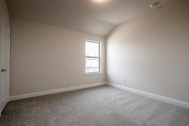 Photo - 930 Estelle Dr