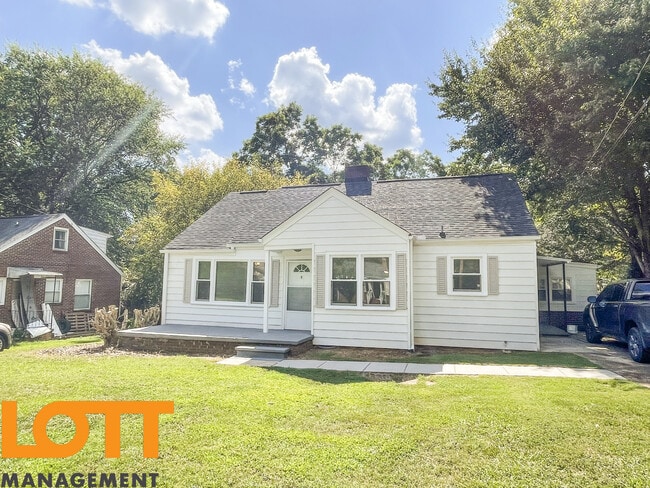 Photo - 406 S Texas Ave