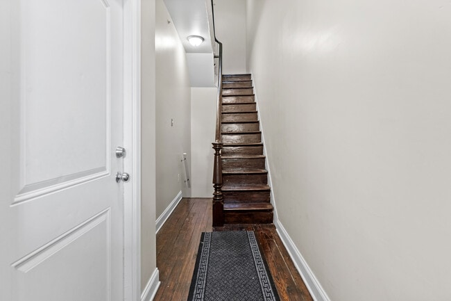 Photo - 3830 Baring Street Unit 2