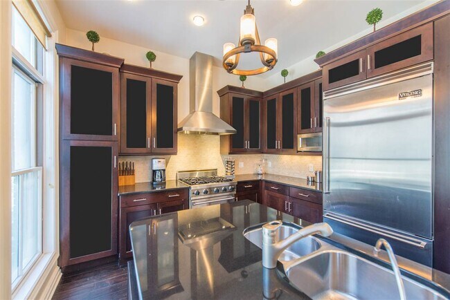 Photo - 8 Regency Pl Condo