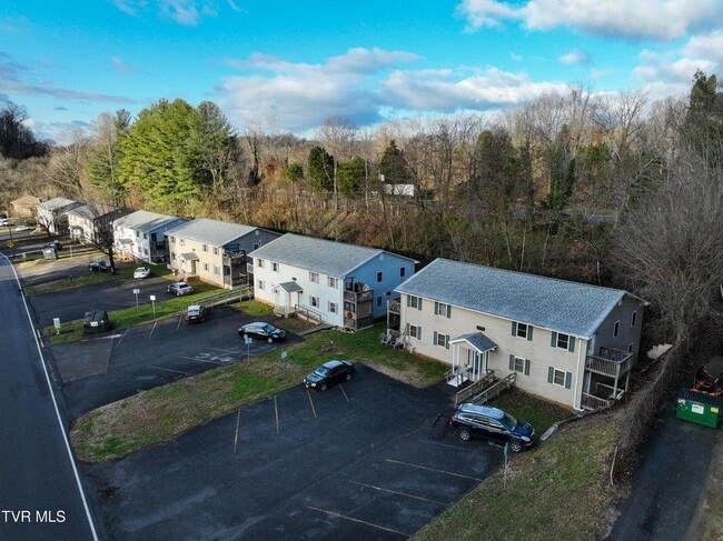 Photo - 1405 Stratford Rd