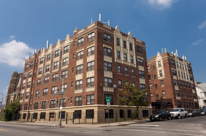 Primary Photo - Ebon Square Apartments