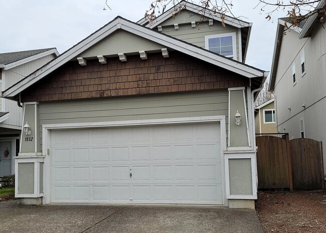Building Photo - 1532 SE Gerhard Dr Rental