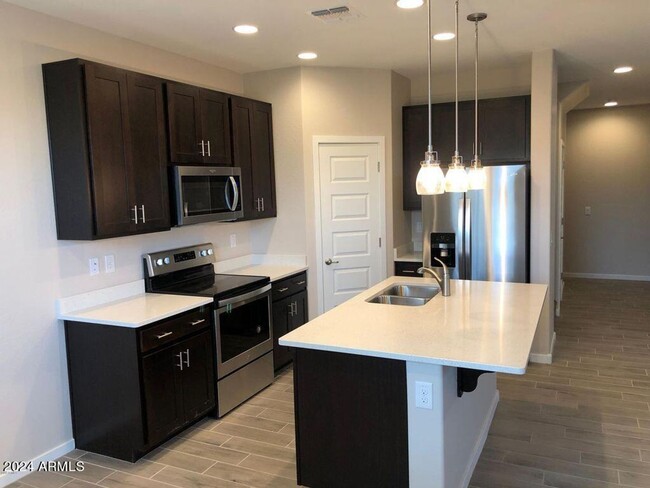 Photo - Unique opportunity! Rent a Newer home in Tempe!! This home features 4 bedrooms & 3.5 baths with 2...