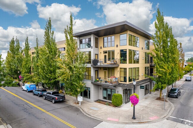 Photo - Beranger Condominiums