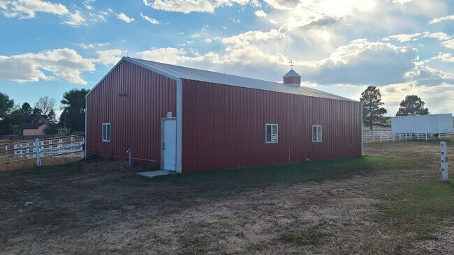 Photo - 18997 Elbert Rd Unidad Apartment