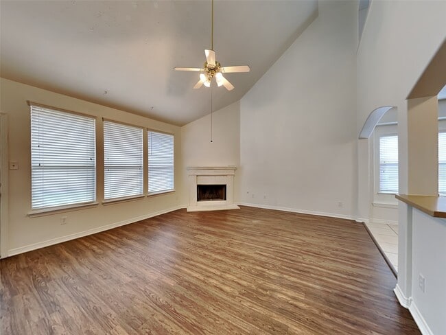 Photo - 28726 Hidden Cove Dr