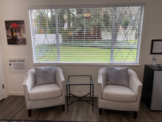 Photo - 1042 Easum Dr