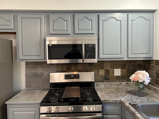 Photo - 12757 De Cook Dr