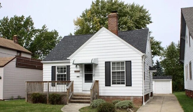 5620 Archmere Avenue - 5620 Archmere Avenue House