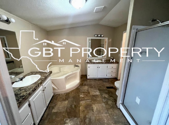 Building Photo - Single Wide