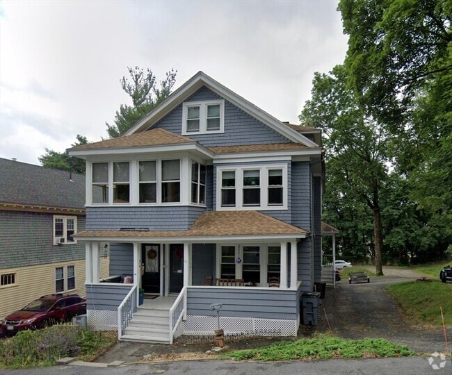 Building Photo - 33 Barnes Ave Unit 2 Rental