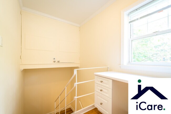 Photo - 55 Thornton Rd