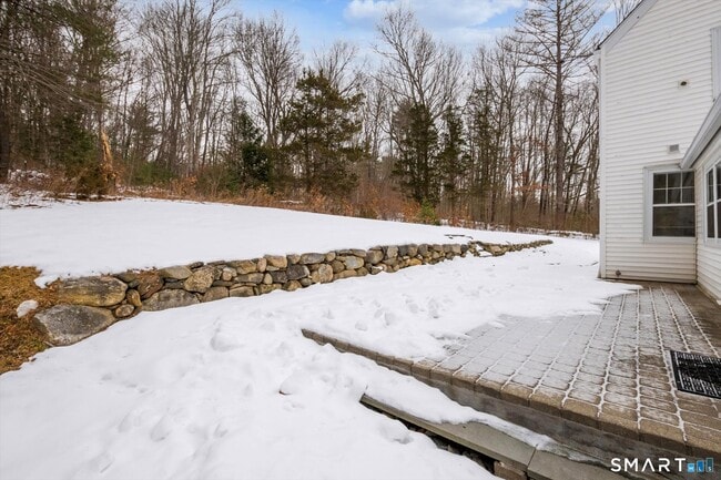 Photo - 361 Albany Turnpike