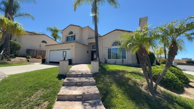 Building Photo - Luxury 4 Bedroom house