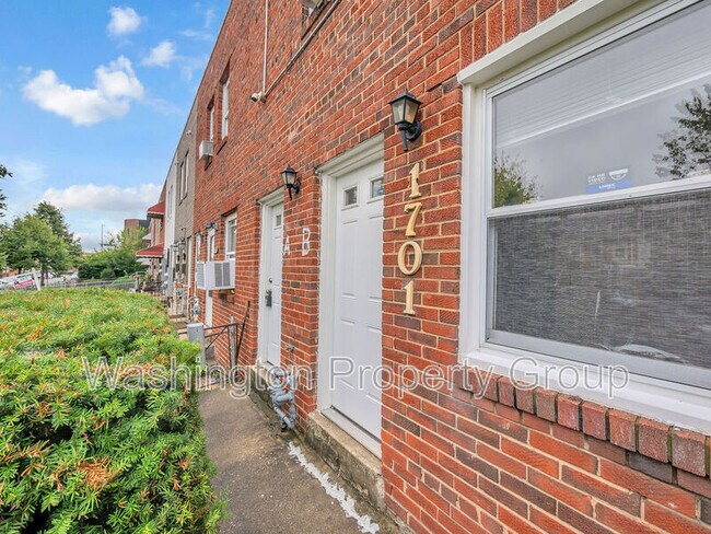 Photo - 1701 Montello Ave NE