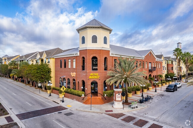 1880 E Palm Ave Tampa, FL 33605 - The Quarter At Ybor