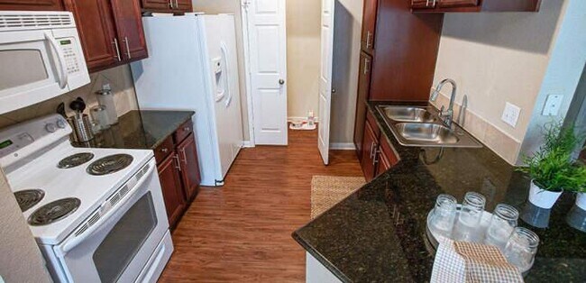 Photo - 1 bedroom in Conroe TX 77304 Unit 1047
