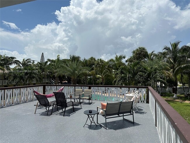 Photo - 2900 NE 17th Ave Unit 211