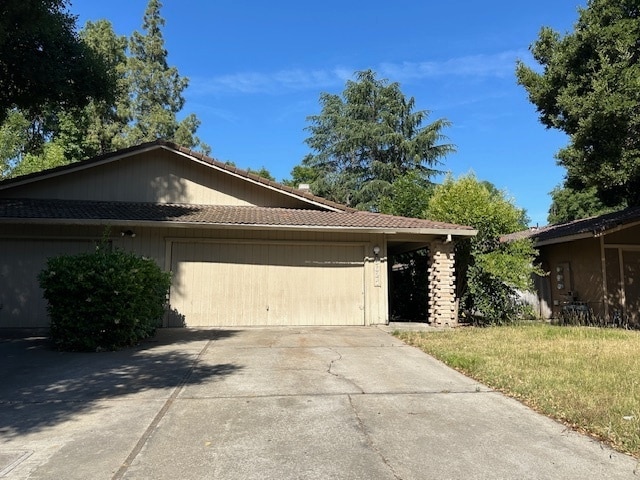 Building Photo - Stockton 2 Bedroom 1 Bathroom Duplex
