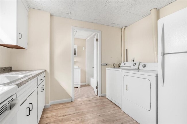 Photo - 3421 Pawtucket Ave Unit 2