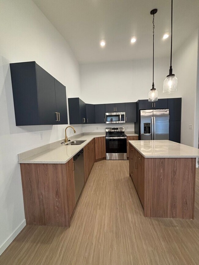 Photo - 3 Bed 3 Bath Townhome