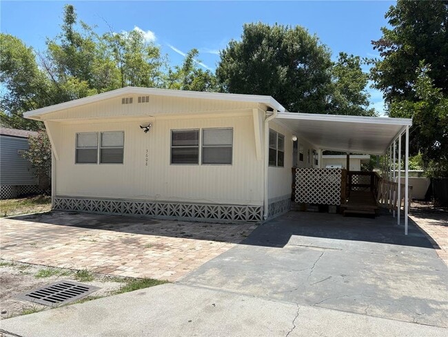 Photo - 3608 16th St W