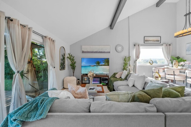 Photo - 9737 Benavente Pl Unidad ID1283141P