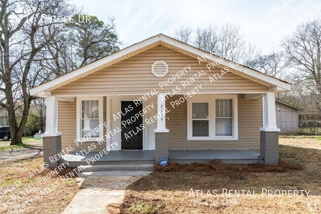 Building Photo - Charming Corner-Lot Gem in Hueytown – Full... Rental