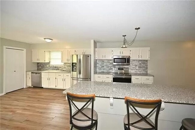 Photo - 1102 Hampton Dr