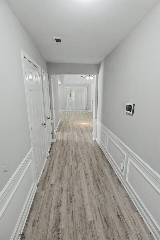 Photo - 1416 Rumstone Ln