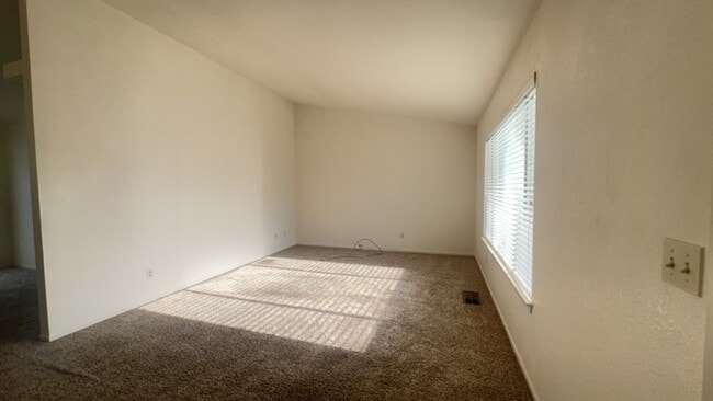 1331 Mary Jo Dr