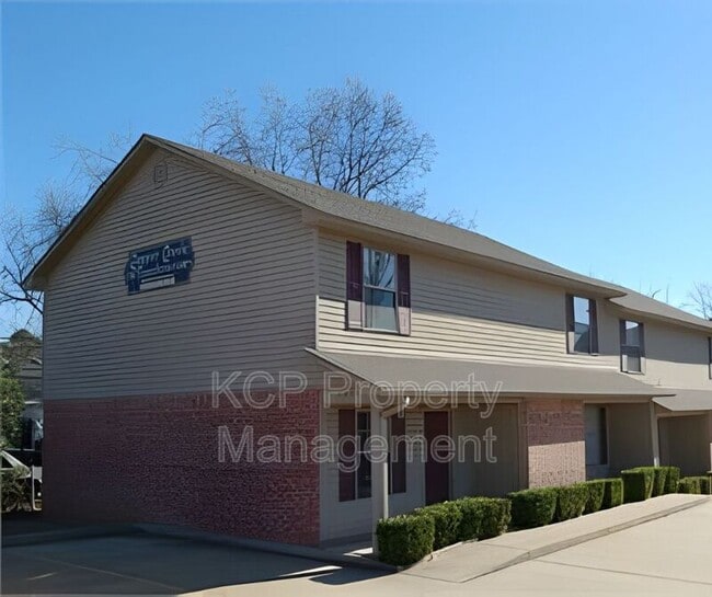 Photo - 3210 Phoenix Ave