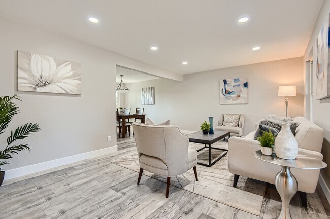 Photo - 4094 S Willow Way