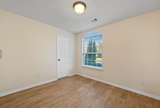 Building Photo - 9122 Monarch Mist Ln Rental