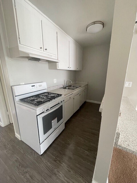 Universal Pointe Apartments