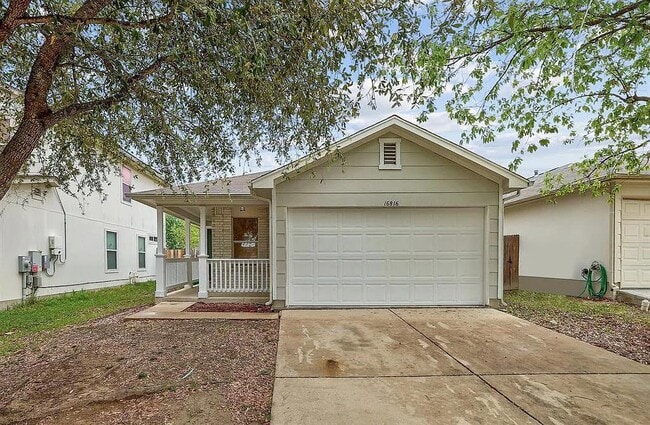 Building Photo - 16816 Jaron Dr